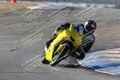 media/Jan-09-2022-SoCal Trackdays (Sun) [[2b1fec8404]]/Turns 9 and 8 (920am)/